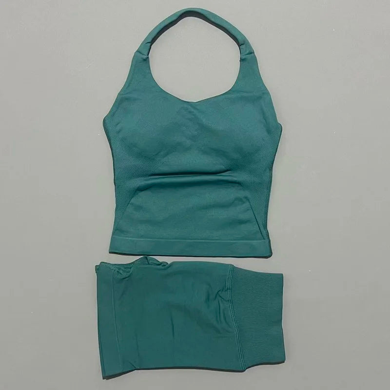 Women's 2-Piece Yoga Set – Halter Top & Hip-Lifting Leggings