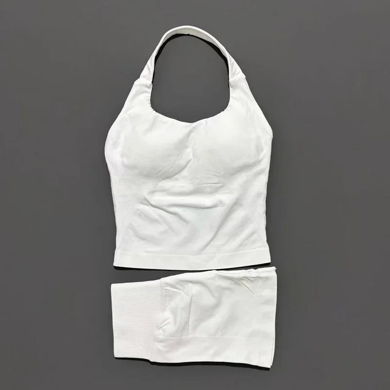 Women's 2-Piece Yoga Set – Halter Top & Hip-Lifting Leggings