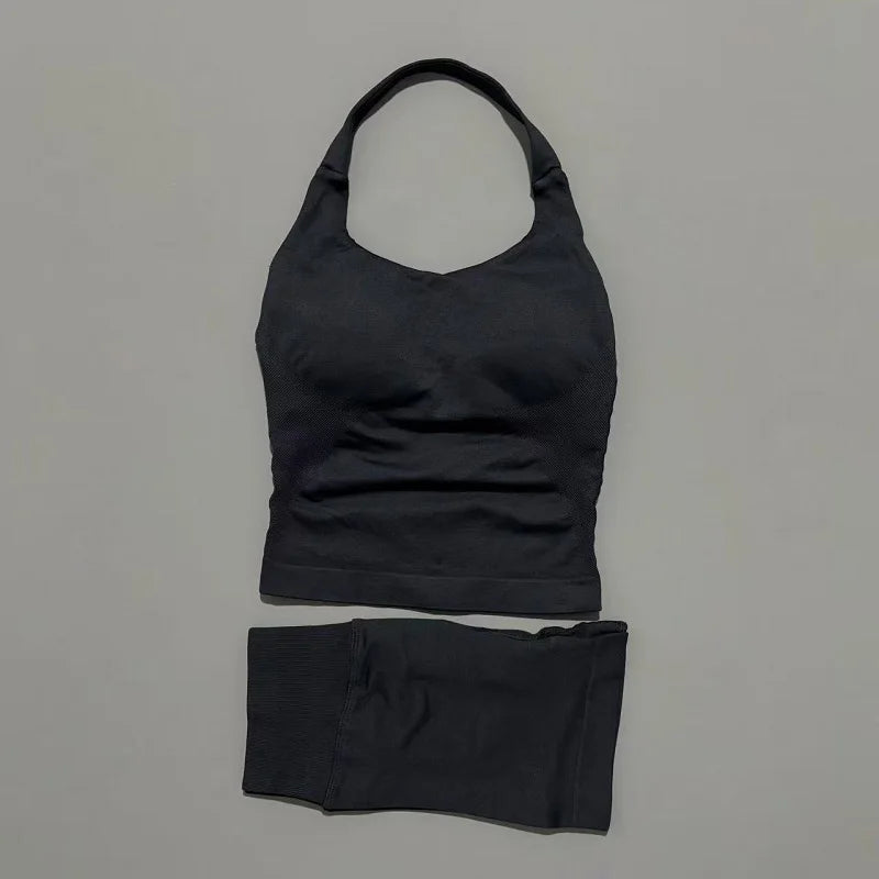 Women's 2-Piece Yoga Set – Halter Top & Hip-Lifting Leggings